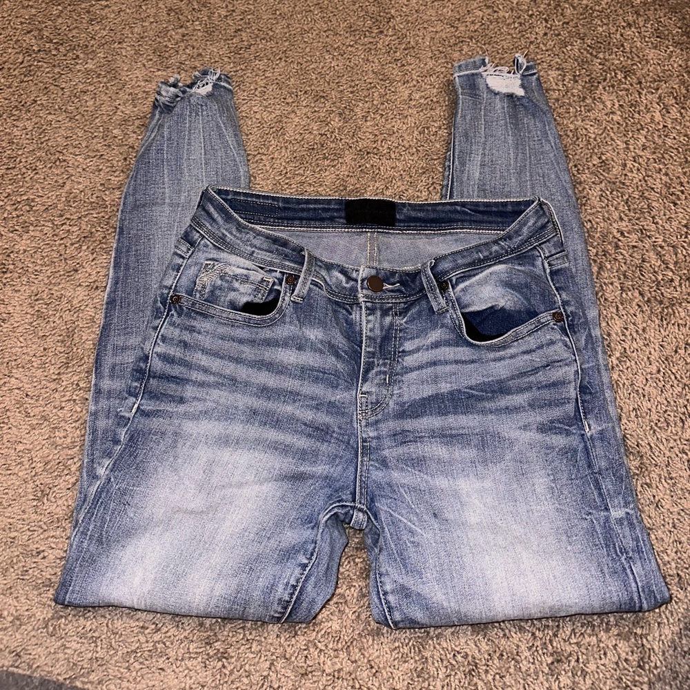 Buckle Black Light Ankle Skinny